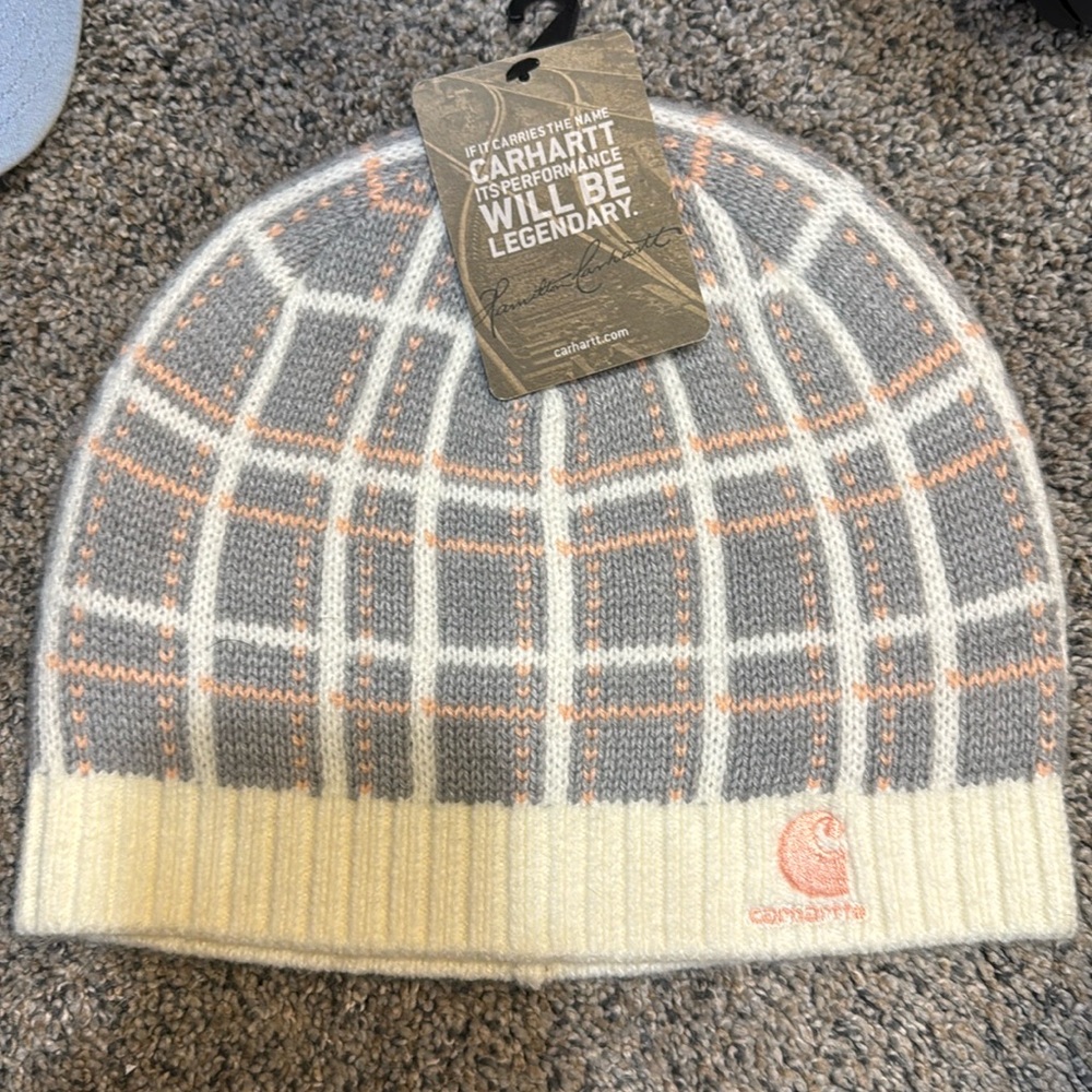 Women’s carhartt beanie